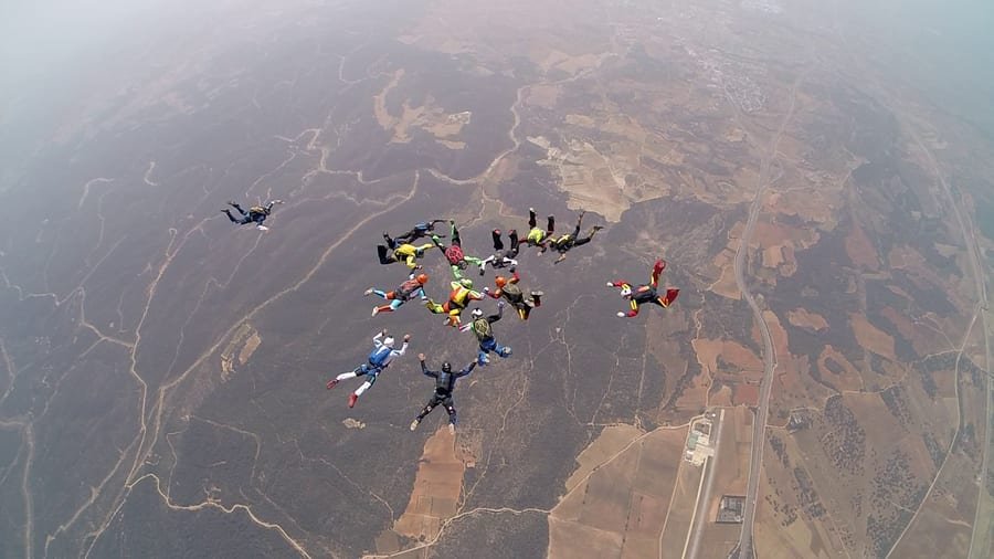 Intento de récord en Skydive Requena