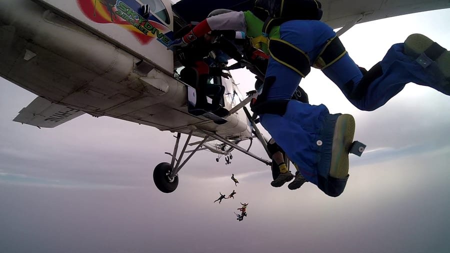 Intento de récord en Skydive Requena