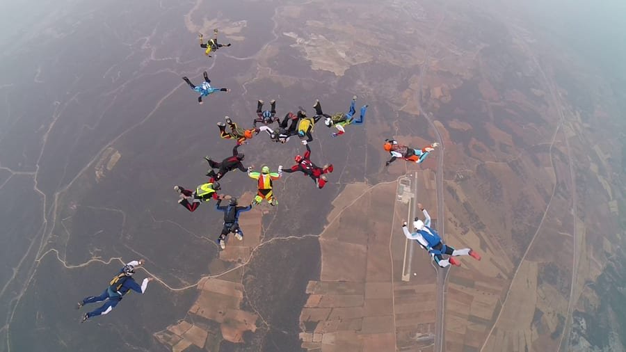 Intento de récord en Skydive Requena
