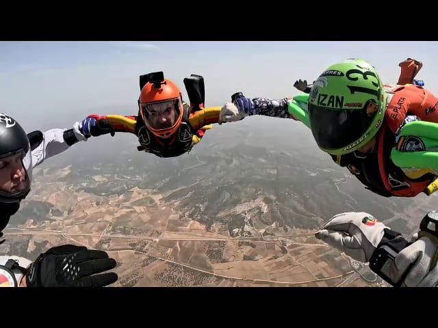 Intento de récord en Skydive Requena